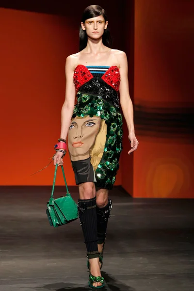 Look 40